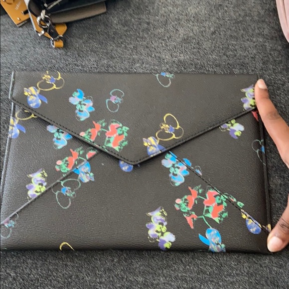 Envelope Clutch - Picture 5 of 5